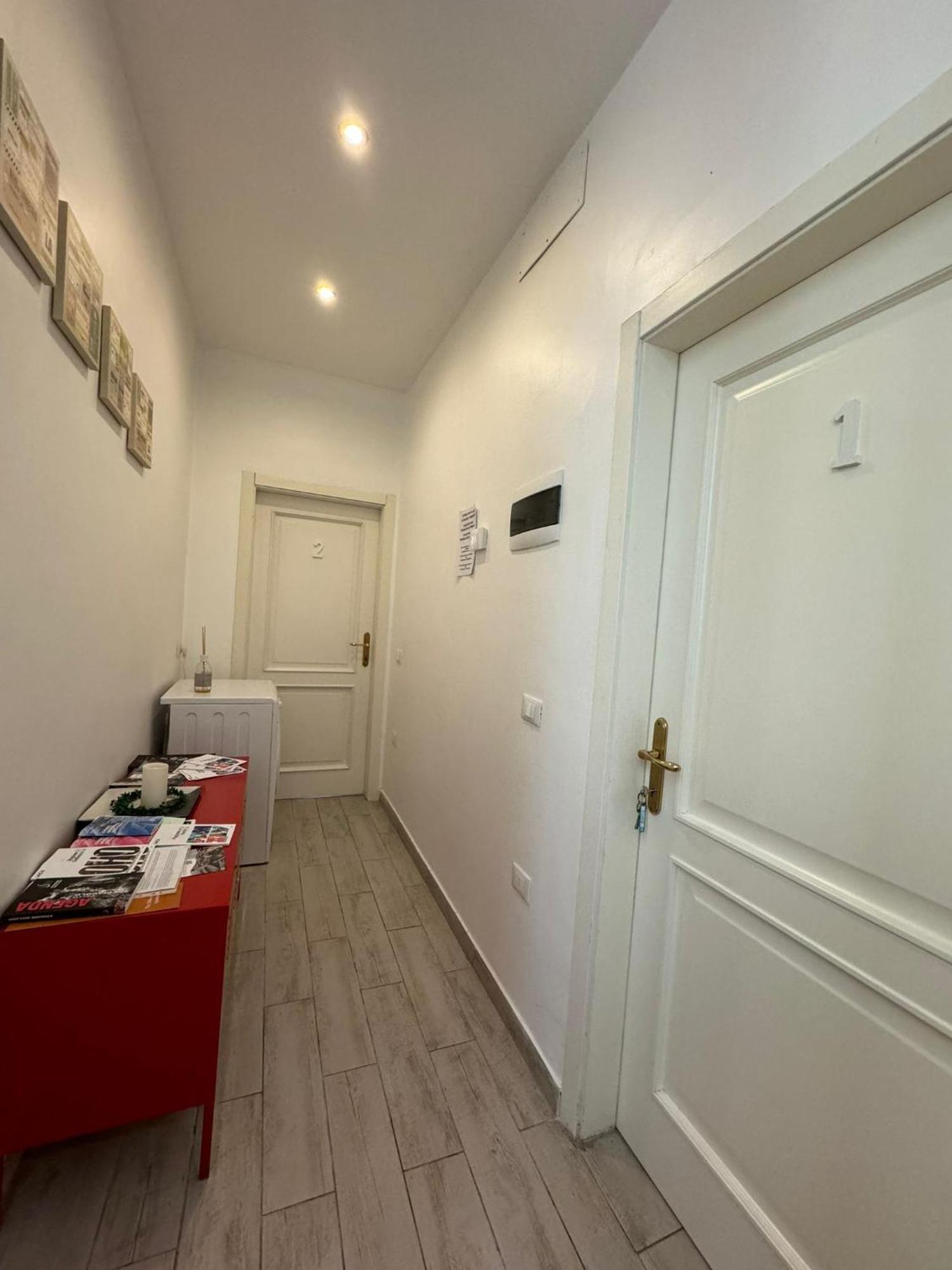 Modern Room With Private Bathroom Trento Luaran gambar